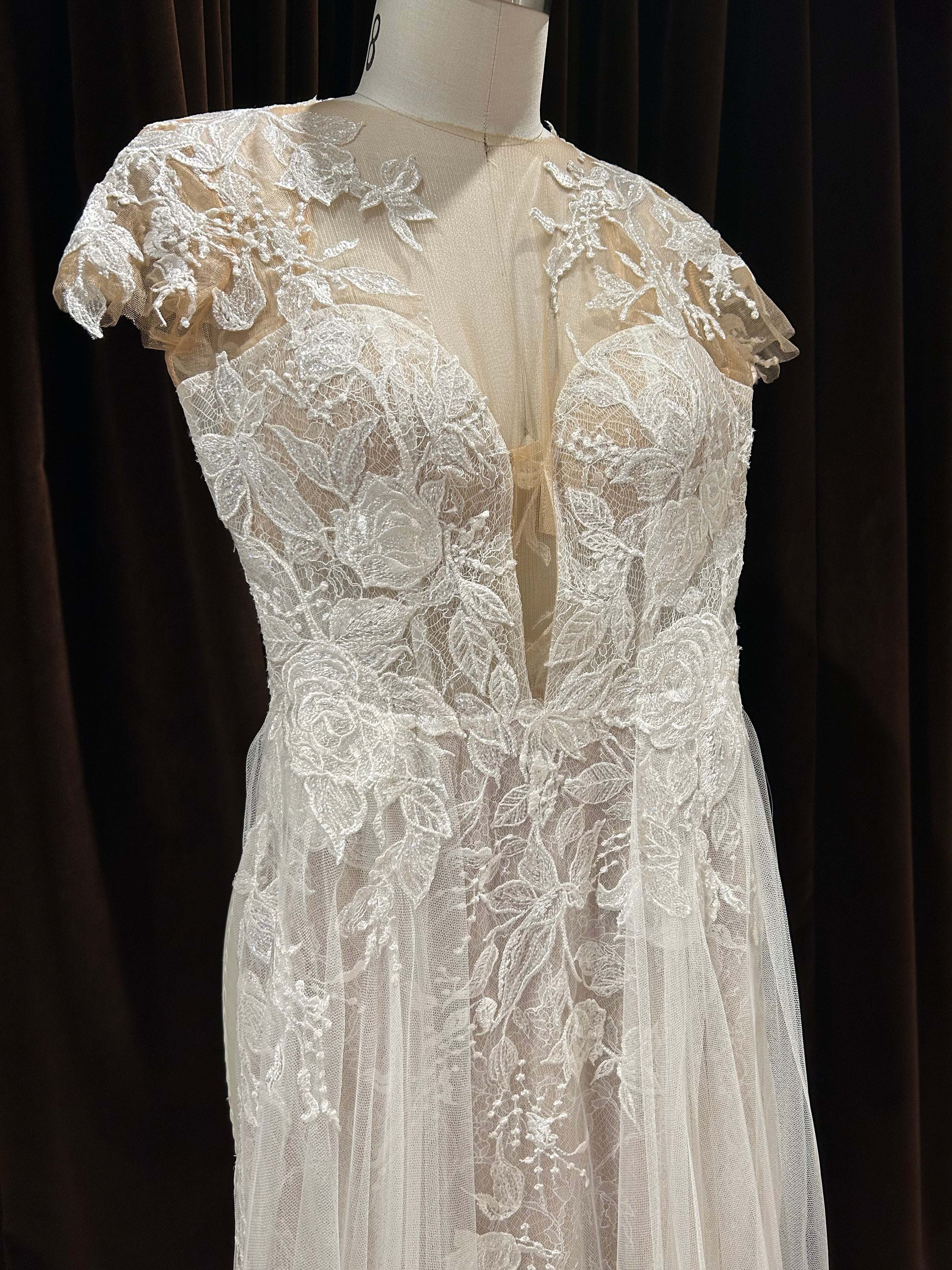 BERTA WEDDING GOWN-EVELYN IV.SZ 4 (MP)