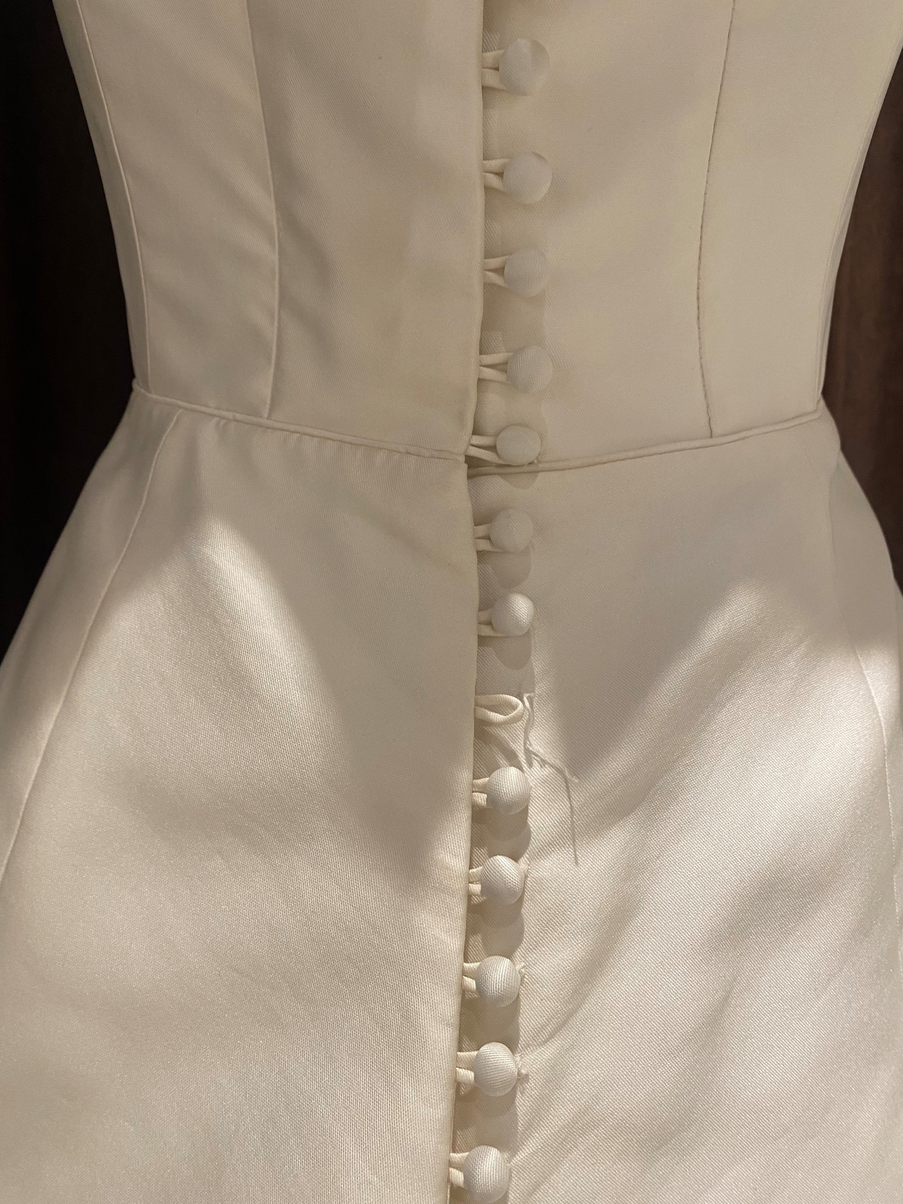GC#34901 - Caroline Castigliano Claret Wedding Dress in Size 10