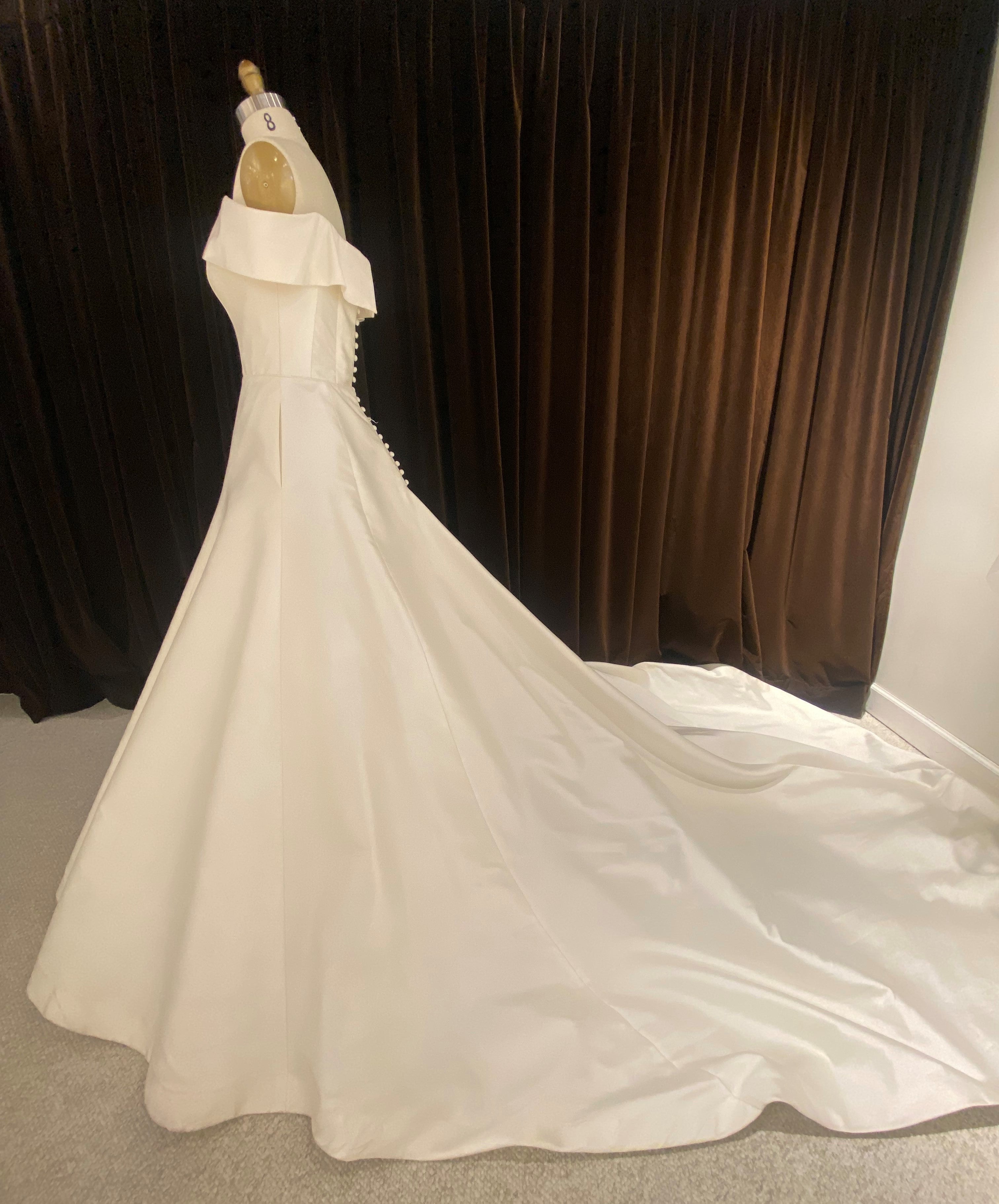 GC#34901 - Caroline Castigliano Claret Wedding Dress in Size 10