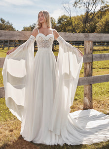 GC#35959 - La Perle Maya Wedding Dress in Size 12