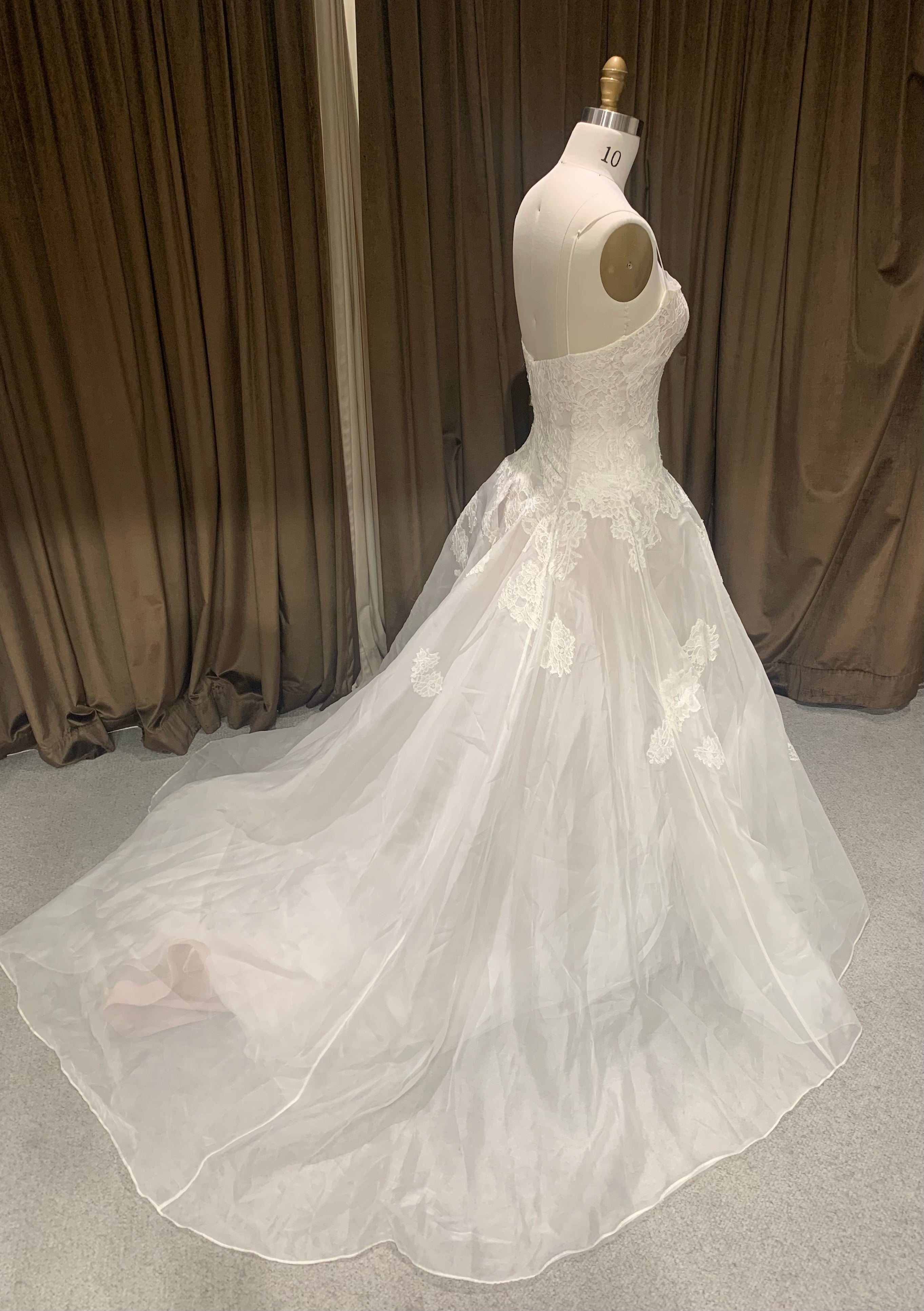 GC#35361 - Allison Webb Coco Wedding Dress in Size 10