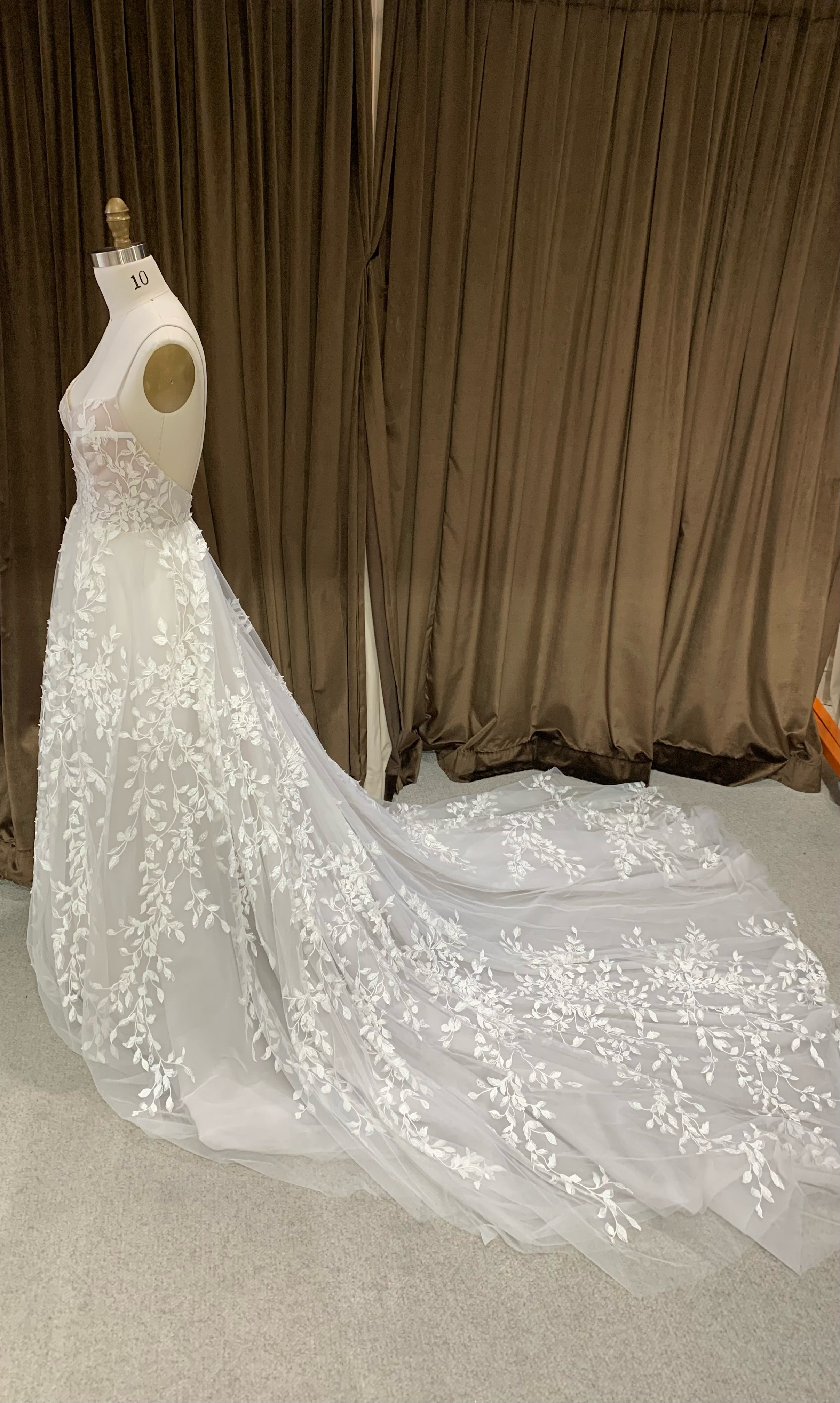 GC#34050 - Vagabond Wilde Wedding Dress in Size 12 – Glamour Closet