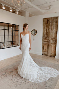 GC#35778 - Rue de Seine Mavin Wedding Dress in Size 12
